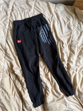 Black Men's Graphic Jogger Sweatpants